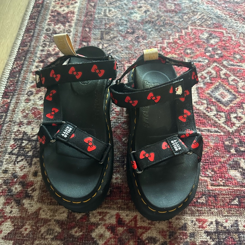 HELLO KITTY X DR. MARTEN SANDALS